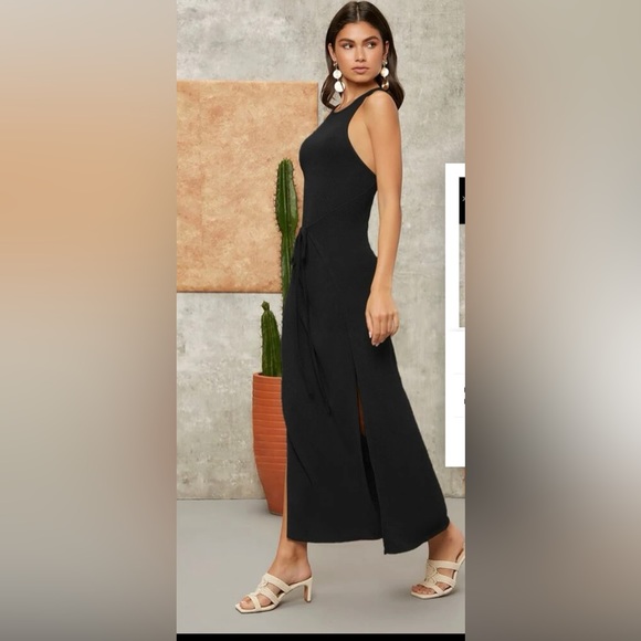 Dress - Picture 5 of 5